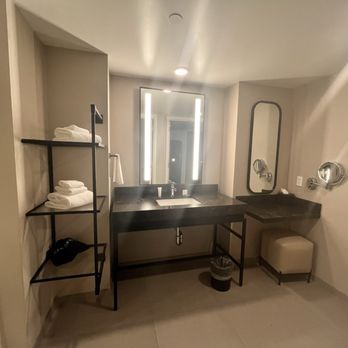 Caesars Republic - Bathroom - Casinos Near Me - Stateline, Nevada Caesars Republic - Bathroom - Casinos Near Me - Stateline, Nevada