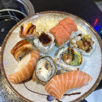 YI Hot Pot & Sushi & BBQ - Japanese Near Me - Solon, Ohio YI Hot Pot & Sushi & BBQ - Japanese Near Me - Solon, Ohio