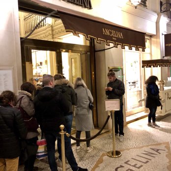 Angelina - The line at the Entrance for Angelina Paris - Breakfast & Brunch Near Me - Paris, 75