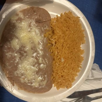Las Plazas Mexican Restaurant - Beans and Rice - Mexican Near Me - Dickson, Tennessee Las Plazas Mexican Restaurant - Beans and Rice - Mexican Near Me - Dickson, Tennessee