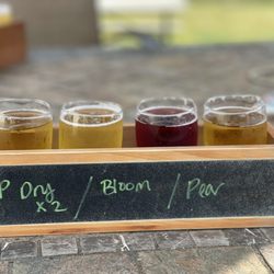 Yoked Farmhouse & Brewery - Cider flight!