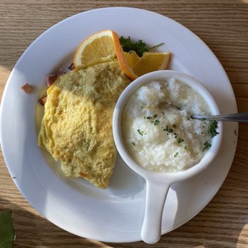 Lilys - Denver omelette and cheesy grits - New American Near Me - Mount Shasta, California Lilys - Denver omelette and cheesy grits - New American Near Me - Mount Shasta, California