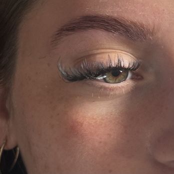 Kay Wong Esthetics - What to request to achieve this look - Wispy volume set in the shape cat eye. www.kwenj.com - Estheticians Near Me Kay Wong Esthetics - What to request to achieve this look - Wispy volume set in the shape cat eye. www.kwenj.com - Estheticians Near Me
