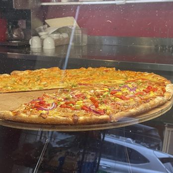 Francesco's Pizzeria - Pizza Near Me - Providence, Rhode Island