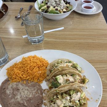 Lorenzo's Restaurant - Shrimp tacos and cranberry chicken salad - Breakfast & Brunch Near Me - Zion, Illinois Lorenzo's Restaurant - Shrimp tacos and cranberry chicken salad - Breakfast & Brunch Near Me - Zion, Illinois