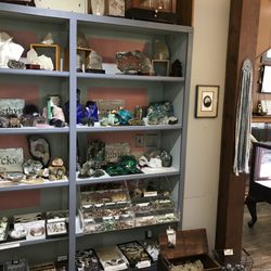 All kinds of rocks and minerals for the rock enthusiasts!