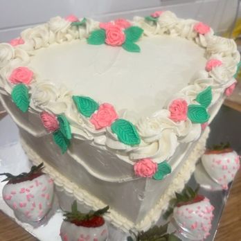 No Ordinary Bakery - My daughter's heart shaped birthday cake - Bakeries Near Me