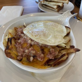 Broken Yolk Cafe - Breakfast & Brunch Near Me - Henderson, Nevada