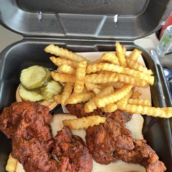 DAVE’S HOT CHICKEN - Updated February 2026 - 20 Photos & 14 Reviews