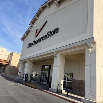 nike clearance store ca