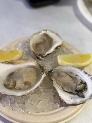 Monahan's Seafood by null