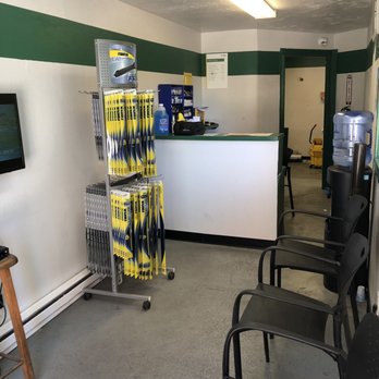 Dekra Safety & Emissions Station - Small waiting area - Smog Check Stations Near Me - Murray, Utah Dekra Safety & Emissions Station - Small waiting area - Smog Check Stations Near Me - Murray, Utah