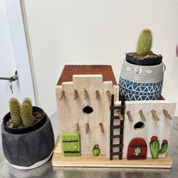 Every Bloomin' Thing - Local artistian hand-crafted Birdhouses
