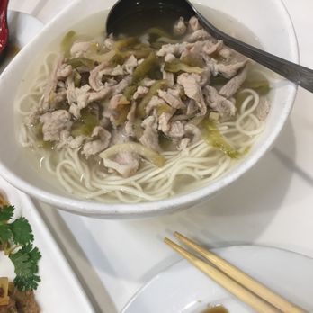 Mr Bun - Shredded pork noodle soup - Shanghainese Near Me - Brooklyn, New York