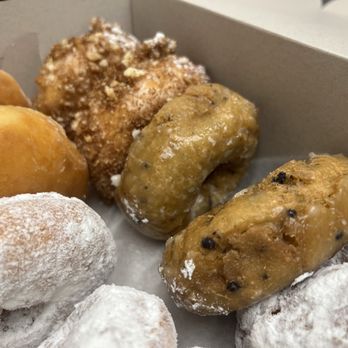 Donut Tree - Donuts Near Me - Walnut, California Donut Tree - Donuts Near Me - Walnut, California
