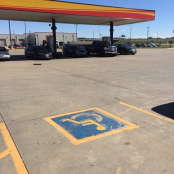 Love's Travel Stop - Gas Stations Near Me - Sioux City, Iowa