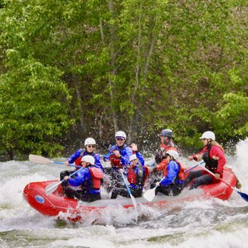 Wildwater River Guides - Couldn't resist waving while the rest of my group struggled LOL - Rafting/Kayaking Near Me - Peshastin, Washington Wildwater River Guides - Couldn't resist waving while the rest of my group struggled LOL - Rafting/Kayaking Near Me - Peshastin, Washington