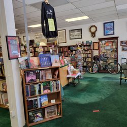 Hooked On Books - Interior