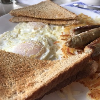 Don's Diner - 2 eggs, sausage, where toast and glorious hash browns!!! - Diners Near Me - Plainville, Massachusetts