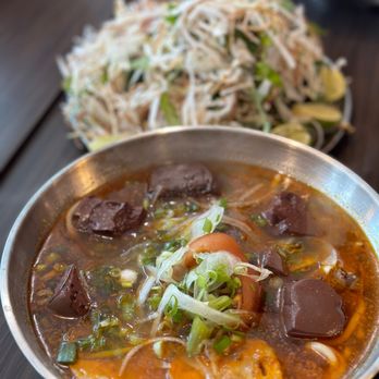 Vua Bun Bo - Bun Bo Hue - Vietnamese Near Me - Houston, Texas Vua Bun Bo - Bun Bo Hue - Vietnamese Near Me - Houston, Texas