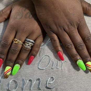 Sarah Nails Spa - Full set acrylic gel - Nail Salons Near Me - San Francisco, California