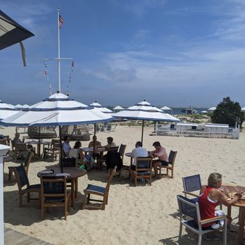 The Beach House - Seafood Near Me - Chatham, Massachusetts