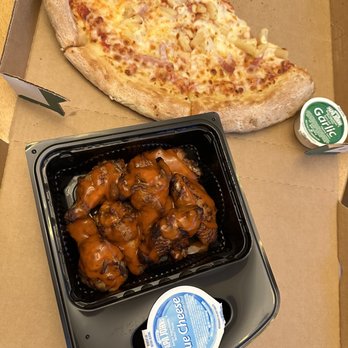 Papa Johns Pizza - a slice of pizza and a cup of coffee - Pizza Near Me - Olney, Maryland Papa Johns Pizza - a slice of pizza and a cup of coffee - Pizza Near Me - Olney, Maryland