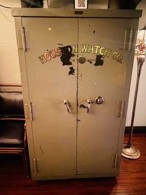Houston Watch Company by null