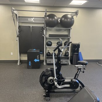 Hampton Inn & Suites Gilroy - Exercise equipment - Hotels Near Me - Gilroy, California Hampton Inn & Suites Gilroy - Exercise equipment - Hotels Near Me - Gilroy, California