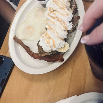 The Omelet House - American Near Me - Stockton, California