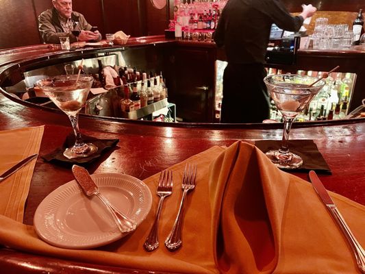 Horse in the Alley by null