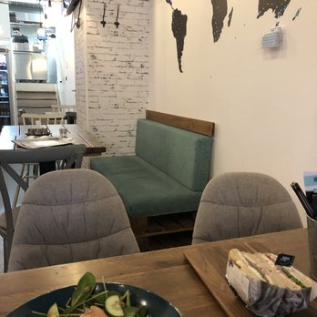 Bagel Lounge - Cafes Near Me - Karlovy Vary, KA