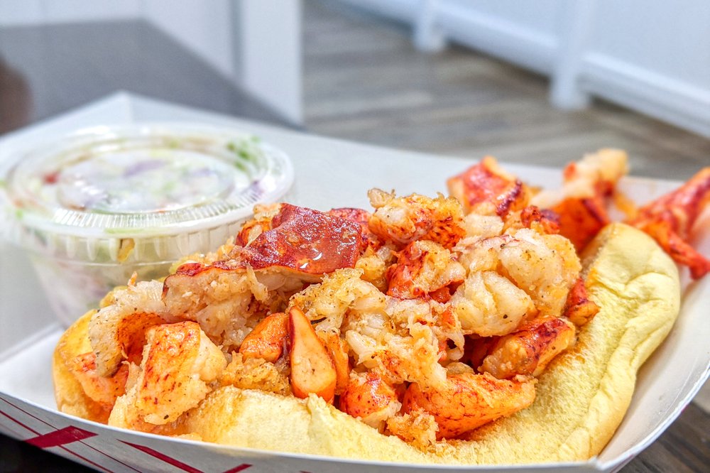 DOUG’S SEAFOOD Updated September 2024 324 Photos & 474 Reviews