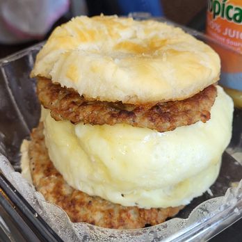 Milford's on Third - Bad. Just bad. Look at this "egg". - Delis Near Me - Baton Rouge, Louisiana