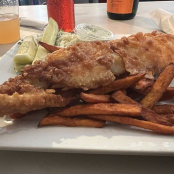 Big Ben British Restaurant & Pub - Fish and sweet potatoes - British Near Me - Charlotte, North Carolina Big Ben British Restaurant & Pub - Fish and sweet potatoes - British Near Me - Charlotte, North Carolina