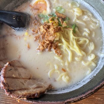 OJI Sushi & Sake Bar - Ramen with Tonkotsu broth and chashu - Sushi Bars Near Me - Pasadena, California OJI Sushi & Sake Bar - Ramen with Tonkotsu broth and chashu - Sushi Bars Near Me - Pasadena, California