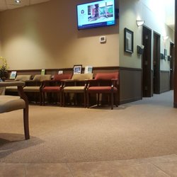 Hudson Eye Physicians & Surgeons - Waiting room