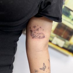 Fine tattoo
