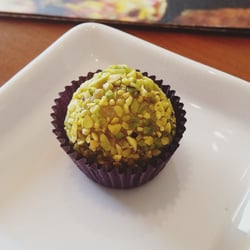 O Famoso Brigadeiro - Brigadeiro de pistache delicia!