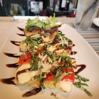 Brio Italian Grille - Bruchetta trio - Italian Near Me - Columbus, Ohio Brio Italian Grille - Bruchetta trio - Italian Near Me - Columbus, Ohio