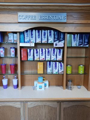 The Coffee Bean & Tea Leaf by null