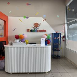Kiddo’s Cuts - Recibidor #peluqueriaparaniños