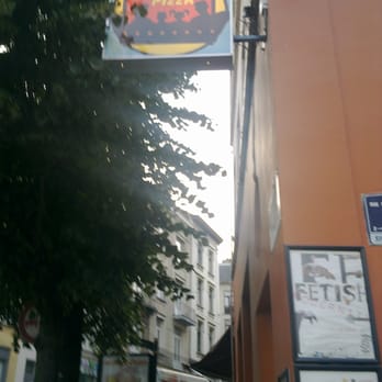 Family Pizza - Family Pizza - Pizza Near Me - Ixelles, BRU Family Pizza - Family Pizza - Pizza Near Me - Ixelles, BRU