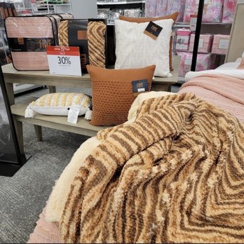 Macy's - Department Stores Near Me - Bloomington, Minnesota