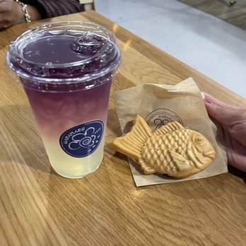Hanamaru Cafe - Butterfly Tea Lemonade Nutella Taiyaki - Japanese Near Me - San Antonio, Texas
