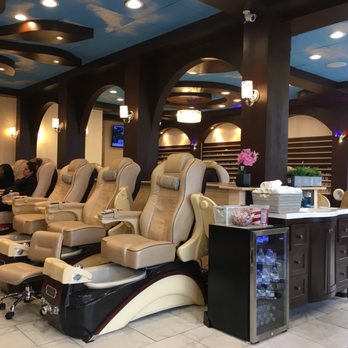 Vivian's Nails - Nail Salons Near Me - Skokie, Illinois Vivian's Nails - Nail Salons Near Me - Skokie, Illinois