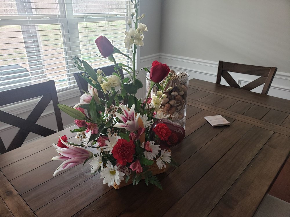 POWDERSVILLE FLORIST & GIFTS 3320 Hwy 153, Piedmont, South Carolina