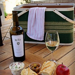 Roth Winery - Call a day ahead to order a lunch with your wine tasting experience!