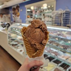 Kilwins Ice Cream - Chocolate - Fudge - Kilwins Turtle
