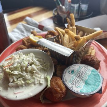 The Crab Trap, Destin - Fried Fish Fingers - Seafood Near Me - Destin, Florida